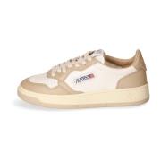 Autry Låg-Top Lädersneaker med Ikoniska Detaljer Beige, Herr