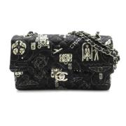 Chanel Vintage Pre-owned Satin chanel-vskor Black, Dam