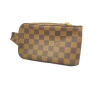 Louis Vuitton Vintage Pre-owned Tyg louis-vuitton-vskor Brown, Dam