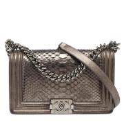 Chanel Vintage Pre-owned Laeder chanel-vskor Gray, Dam