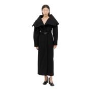 Jacquemus Kappa med Exaggerated Revers Black, Dam