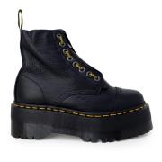 Dr. Martens Svarta Läder Snörstövlar för Kvinnor Black, Dam