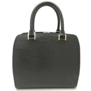 Louis Vuitton Vintage Pre-owned Tyg louis-vuitton-vskor Black, Dam