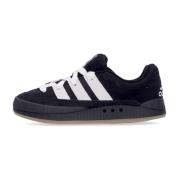 Adidas Core Black Låg Sneaker med Vita Detaljer Black, Herr