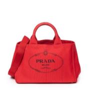 Prada Vintage Pre-owned Canvas handvskor Red, Dam