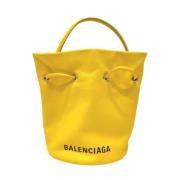 Balenciaga Vintage Pre-owned Laeder balenciaga-vskor Yellow, Dam