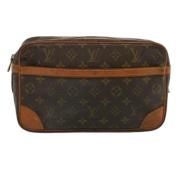 Louis Vuitton Vintage Pre-owned Canvas kuvertvskor Brown, Dam