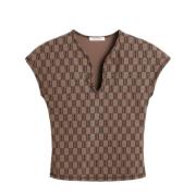 By Malene Birger T-shirt med Urskuren Hals Mörk Mahogny Brown, Dam