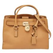 Michael Kors Pre-owned Pre-owned Laeder totevskor Beige, Dam