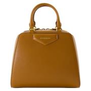 Givenchy Brun Läder Mini Cube Väska Brown, Dam