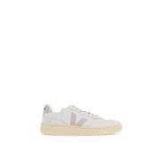 Veja Spårbar Läder Sneakers med Ikonisk V White, Dam