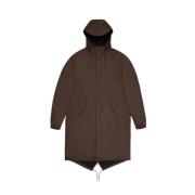 Rains Svart Fishtail Parka med Asymmetrisk Hem Brown, Unisex