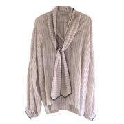 Claramonte Randig Lavalliere Blus med Broderade Detaljer Beige, Dam