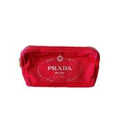 Prada Vintage Pre-owned Canvas hem-och-kontorstillbehr Red, Dam