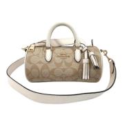 Coach Pre-owned Pre-owned Plast handvskor Beige, Dam