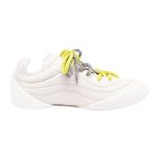 Alexander McQueen Vita Flexion Sneakers med Gula Snören White, Dam