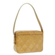 Chanel Vintage Pre-owned Canvas chanel-vskor Yellow, Dam