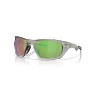 Oakley Sportiga solglasögon med unik design Gray, Unisex