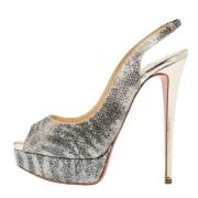 Christian Louboutin Pre-owned Pre-owned Tyg klackskor Gray, Dam