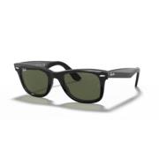 Ray-Ban Klassiska solglasögon med 2140F stil Black, Unisex