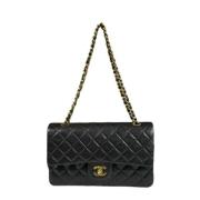 Chanel Vintage Pre-owned Mocka chanel-vskor Black, Dam