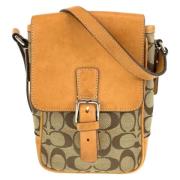 Coach Pre-owned Pre-owned Canvas axelremsvskor Beige, Dam