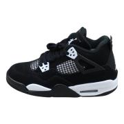 Jordan Vit Åska Retro Sneakers Black, Dam