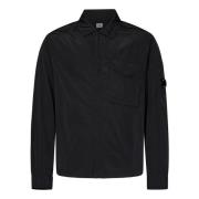 C.p. Company Svart Overshirt Modern Linsdetalj Skräddarsydd Passform B...