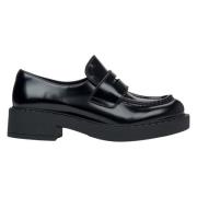 Estro Svarta Penny Loafers för kvinnor gjorda av äkta läder Black, Dam