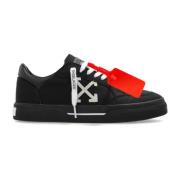 Off White Sportskor 'Ny Låg Vulkaniserad' Black, Dam