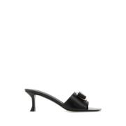 Salvatore Ferragamo Svarta läder Zelie mules Black, Dam