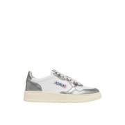 Autry Metallic Finish Sneakers med Broderi Detaljer White, Dam