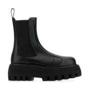 Alexander McQueen Svarta läder Chelsea ankelboots Black, Dam