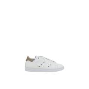 Kiton Mocka Häl Lädersneakers med Logoed Tongue White, Herr