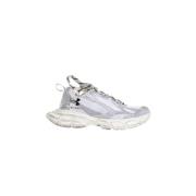 Balenciaga Vita Sneakers med Slitet Utseende Gray, Herr