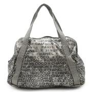 Chanel Vintage Pre-owned Canvas totevskor Gray, Dam