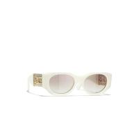 Chanel Brun Gradient Solglasögon - Ikonisk Stil White, Unisex