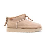 UGG Sand Mocka Ankelboot med Knuten Detalj Beige, Dam