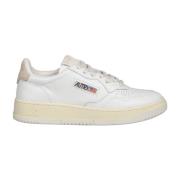 Autry Läder Låga Sneakers med Mockadetaljer White, Dam