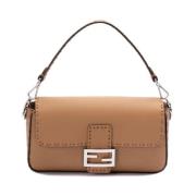 Fendi Macro Cappuccino Palladio Baguette Halsband Brown, Dam