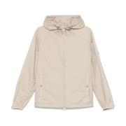 Moncler Beige Jackor för Stiliga Outfits Beige, Herr