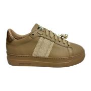 Stokton Nude lädersneakers med metalllogo Brown, Dam