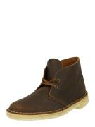 Chukka boots