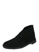 Chukka boots