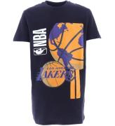 New Era T-shirt - NBA Ball Globe - Vit
