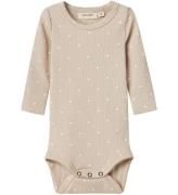 Lil' Atelier Body L/æ - Rib - NbfGago - Grey Morn/Heart