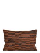 Bastian 40X60 Cm Brown Compliments