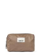 Day Gweneth Re-S Washbag S Beige DAY ET