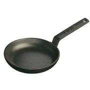 Staub Pans Series Mini Stekpanna Svart 12 cm 0,15 l