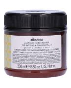 Davines Alchemic Conditioner Golden 250 ml